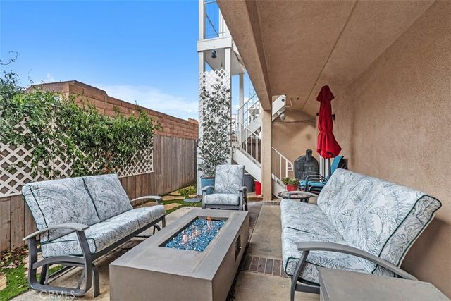 7651 Yorktown Avenue, Huntington Beach, CA 92648