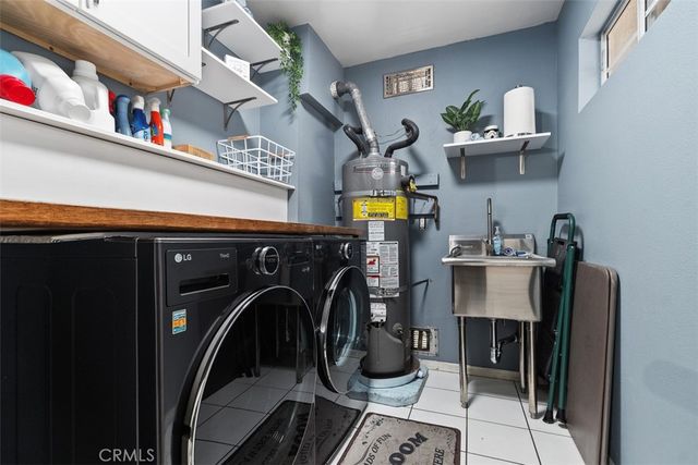 7651 Yorktown Avenue, Huntington Beach, CA 92648