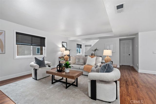 7651 Yorktown Avenue, Huntington Beach, CA 92648