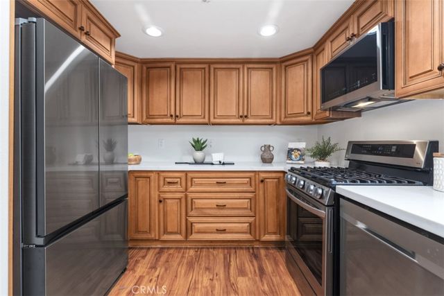 7651 Yorktown Avenue, Huntington Beach, CA 92648