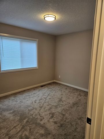 2329 SE 8th Street, Des Moines, IA 50315