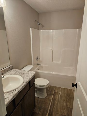 2329 SE 8th Street, Des Moines, IA 50315