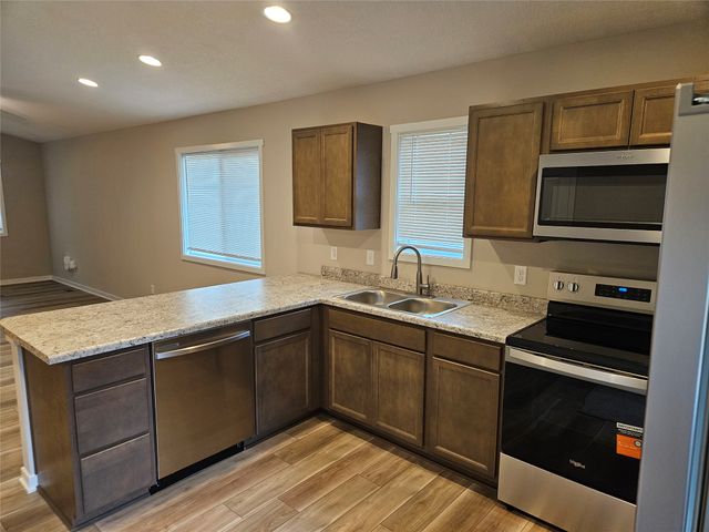 2329 SE 8th Street, Des Moines, IA 50315