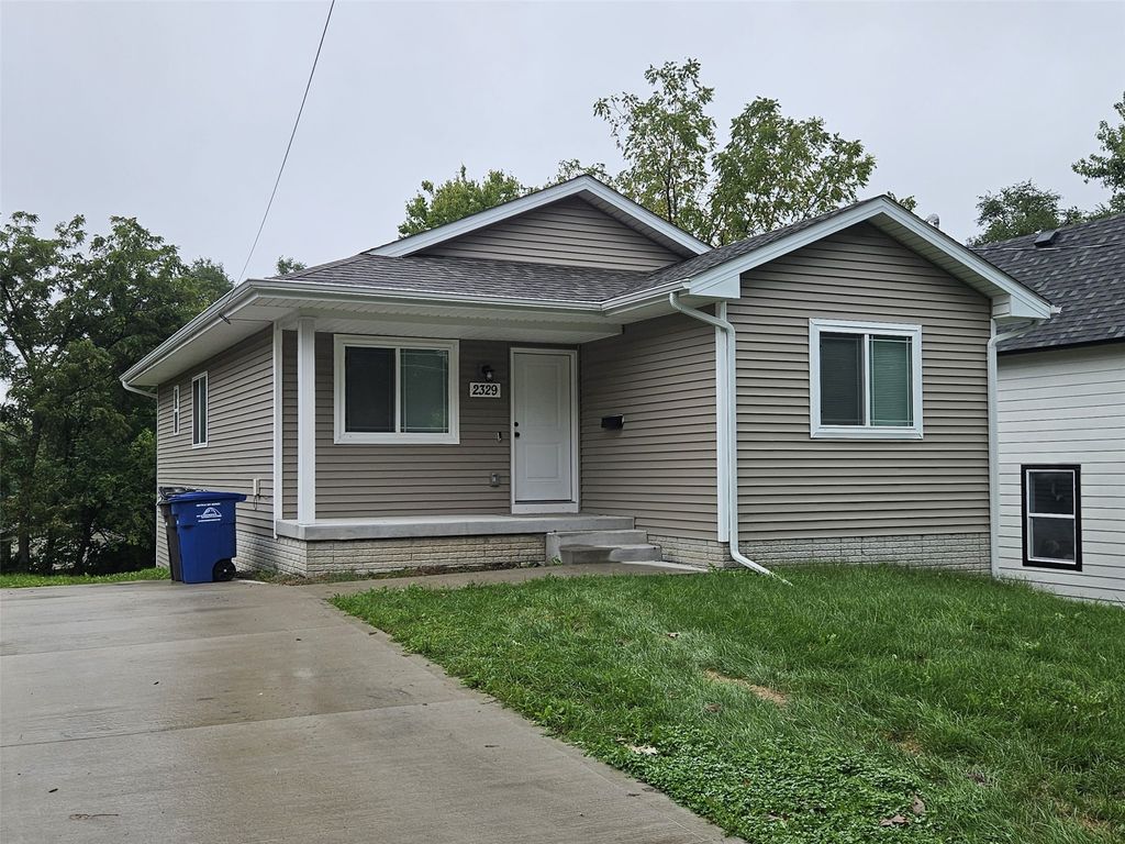 2329 SE 8th Street, Des Moines, IA 50315