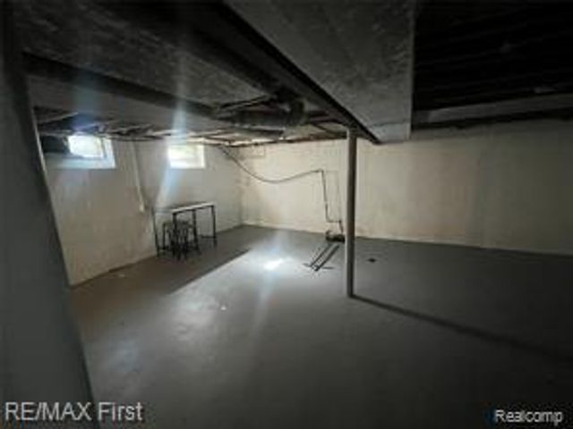 14101 E State Fair Street, Detroit, MI 48205
