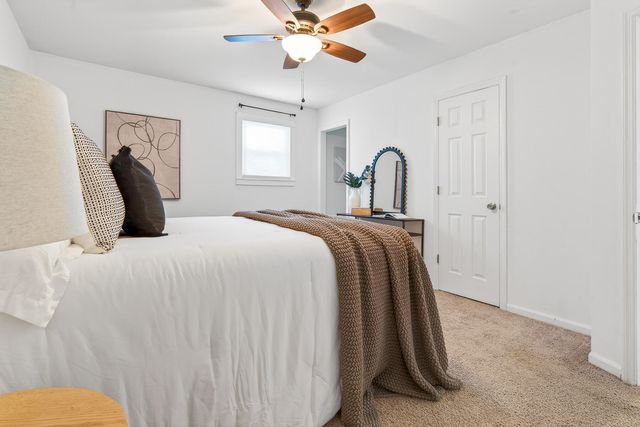 309 Logan Drive, Summerville, SC 29483