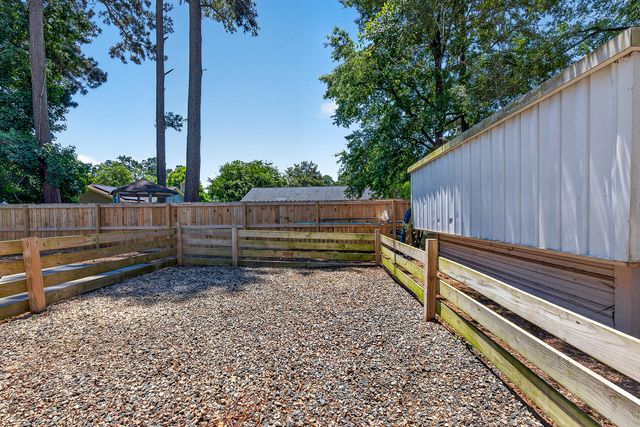 309 Logan Drive, Summerville, SC 29483