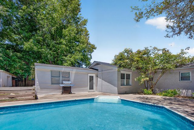 309 Logan Drive, Summerville, SC 29483