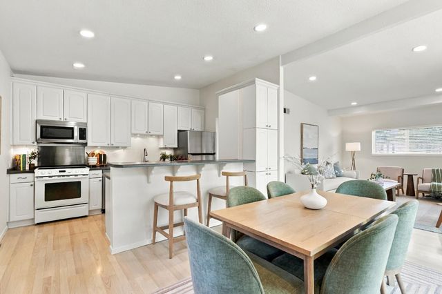 4949 Clear Circle, Carmichael, CA 95608
