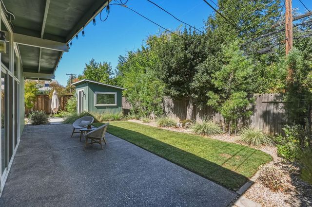 4949 Clear Circle, Carmichael, CA 95608