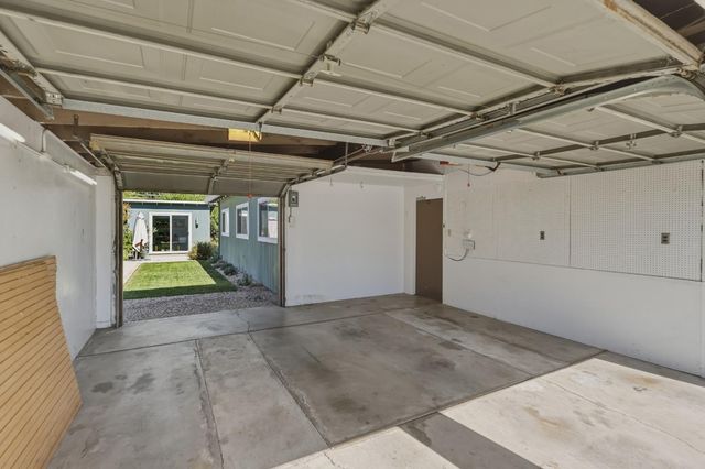4949 Clear Circle, Carmichael, CA 95608