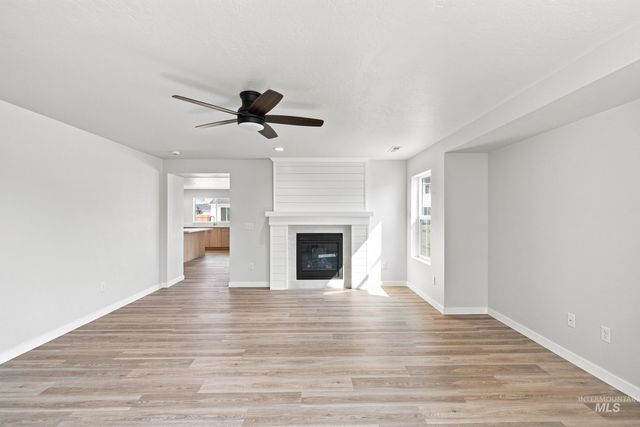 16932 Churn Ave, Nampa, ID 83651