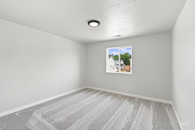 16932 Churn Ave, Nampa, ID 83651