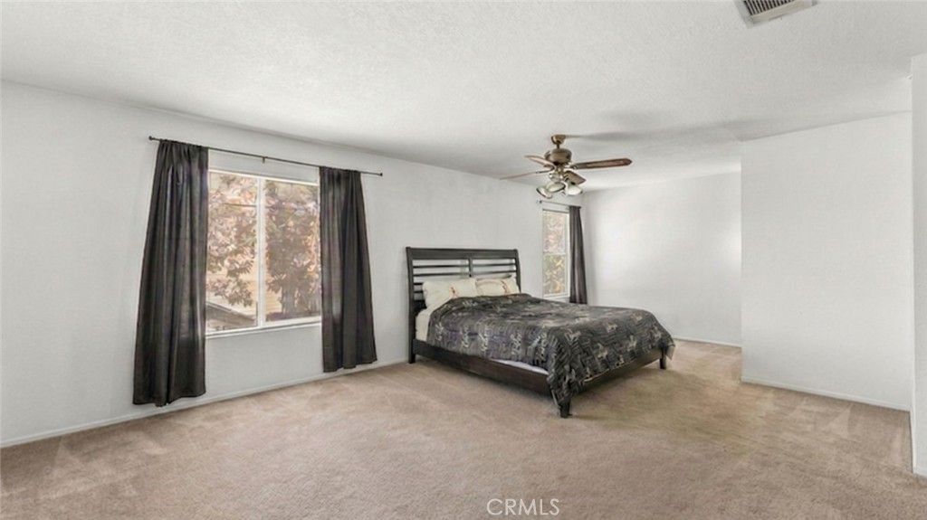 Image 16 of property listing at 37859 Tamara, Palmdale, CA 93550