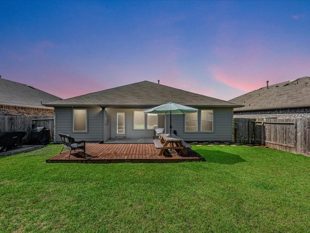 18283 Woodpecker Trail, New Caney, TX 77357