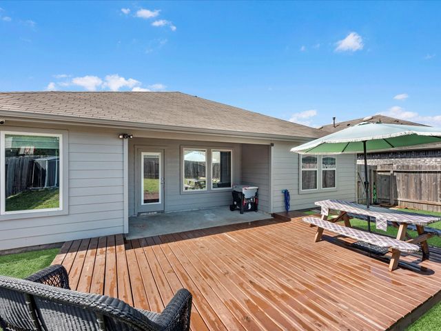 18283 Woodpecker Trail, New Caney, TX 77357