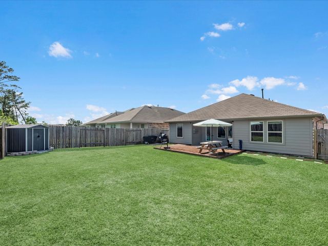 18283 Woodpecker Trail, New Caney, TX 77357