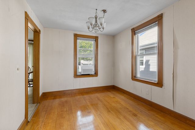 14 Poole St, Medford, MA 02155