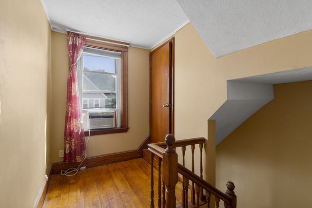 14 Poole St, Medford, MA 02155