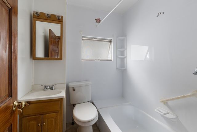 14 Poole St, Medford, MA 02155