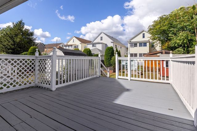 14 Poole St, Medford, MA 02155