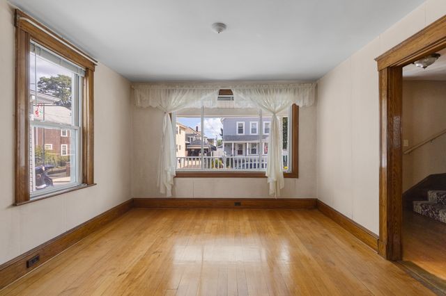 14 Poole St, Medford, MA 02155