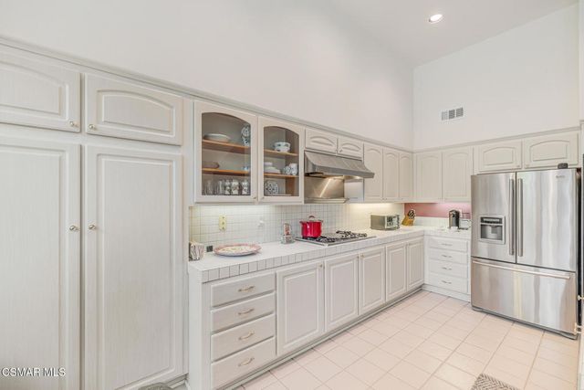 1605 Shadow Oaks Place, Thousand Oaks, CA 91362