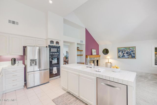 1605 Shadow Oaks Place, Thousand Oaks, CA 91362