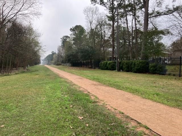 3723 O Henry Drive, Montgomery, TX 77356