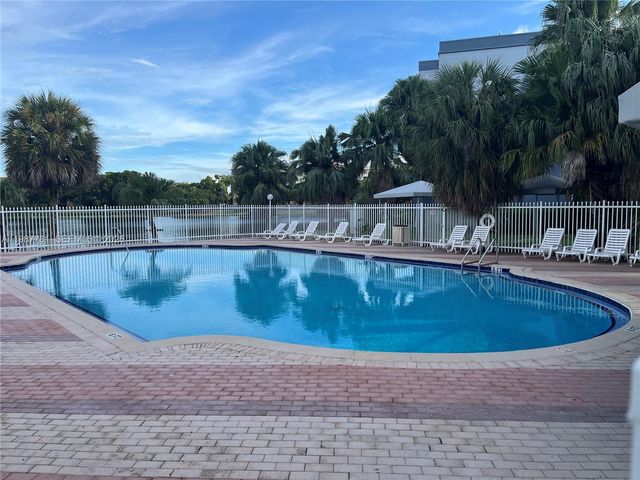 9359 Fontainebleau Blvd F203, Miami, FL 33172