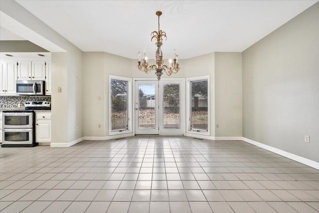 635 OAKVIEW AVE, Covington, TN 38019