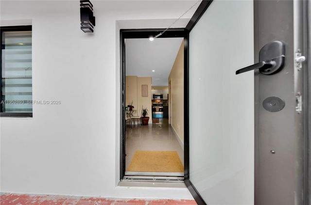 458 E 20th St, Hialeah, FL 33013