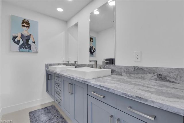 367 Mooring Line DR, Naples, FL 34102