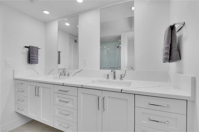 367 Mooring Line DR, Naples, FL 34102
