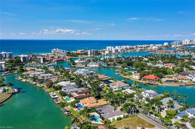 367 Mooring Line DR, Naples, FL 34102