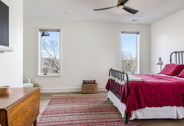 1105 Sparta Rd, Nashville, TN 37205