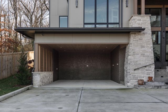 1105 Sparta Rd, Nashville, TN 37205