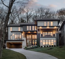 1105 Sparta Rd, Nashville, TN 37205