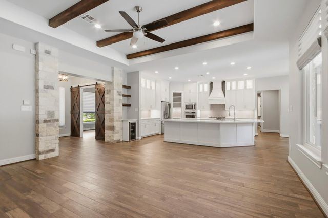11451 Sunset Avenue, Magnolia, TX 77354
