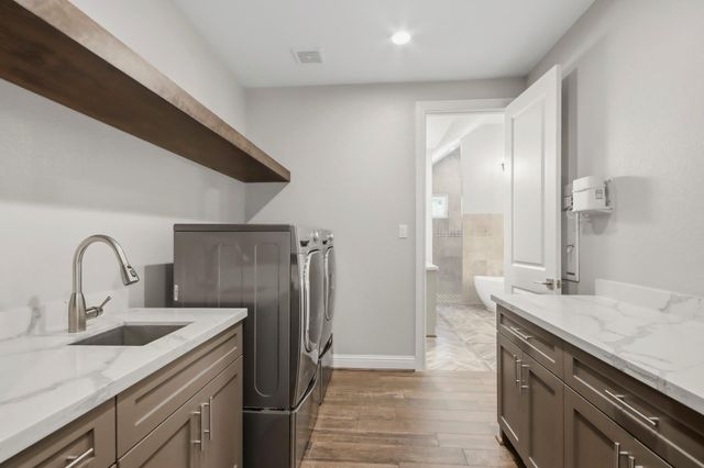 11451 Sunset Avenue, Magnolia, TX 77354