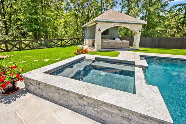 11451 Sunset Avenue, Magnolia, TX 77354