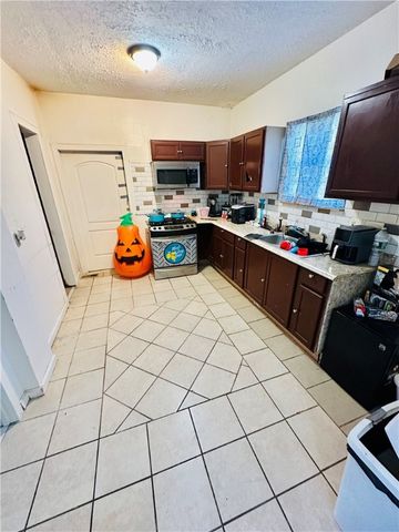 26 Kohlman Street, Rochester, NY 14621