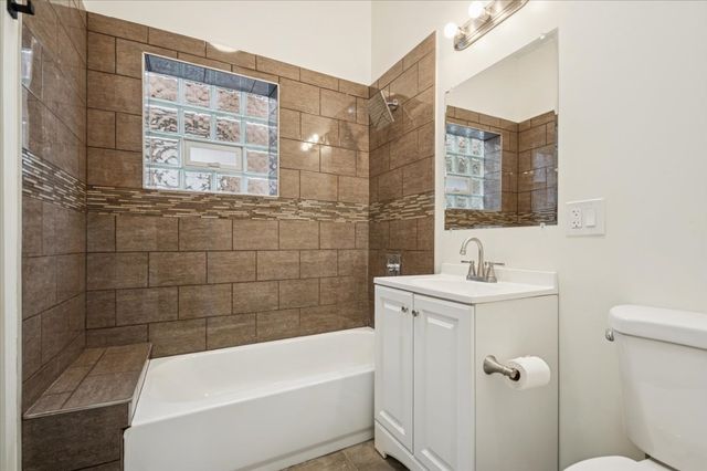 6338 S Ada Street 2, Chicago, IL 60636