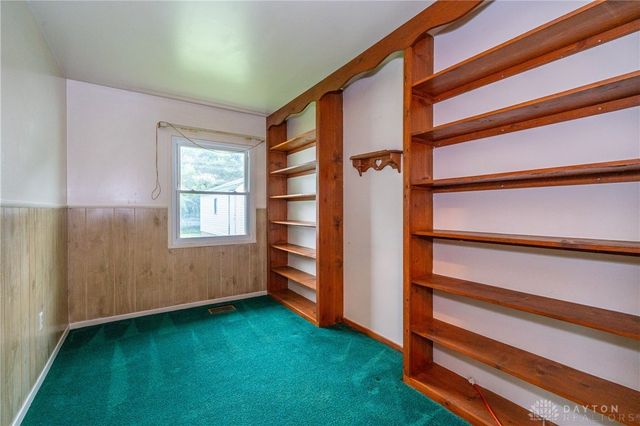 1079 Reid Avenue, Xenia, OH 45385