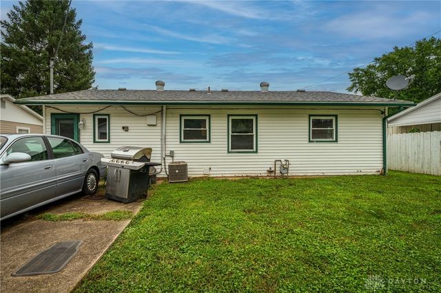 1079 Reid Avenue, Xenia, OH 45385