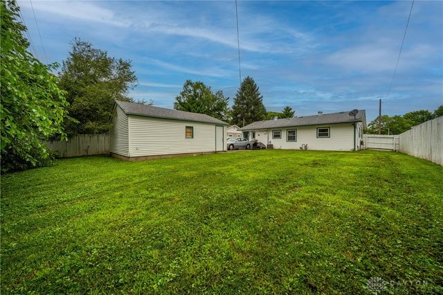 1079 Reid Avenue, Xenia, OH 45385