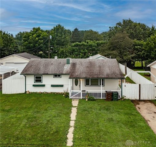 1079 Reid Avenue, Xenia, OH 45385
