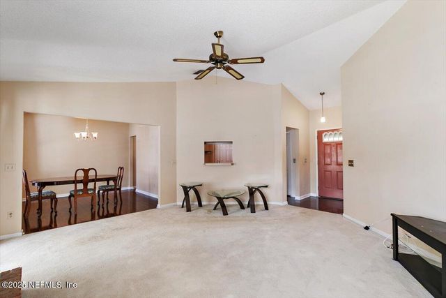 8118 CUMBERLAND GAP Trail, Jacksonville, FL 32244