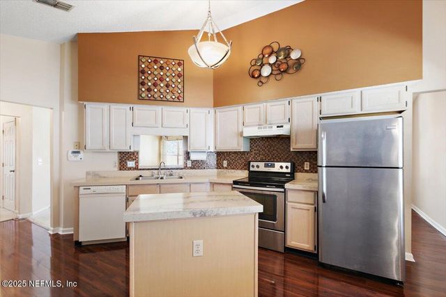 8118 CUMBERLAND GAP Trail, Jacksonville, FL 32244