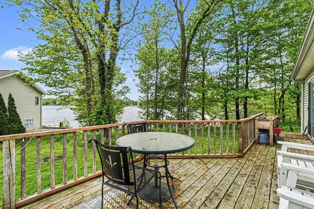 66713 Territorial Road, Lawrence, MI 49064